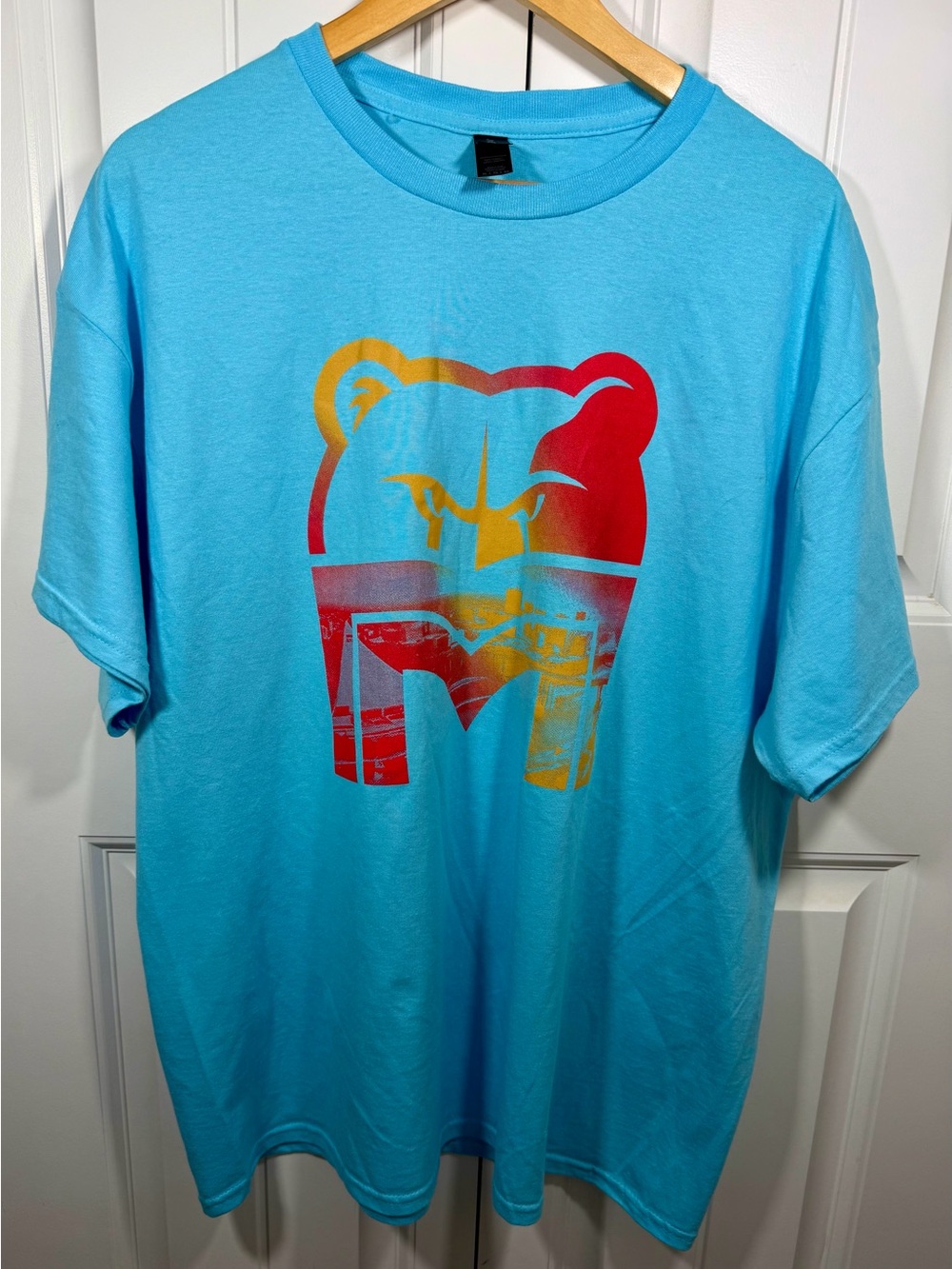 NWOT Memphis Grizzlies Graphic Tee XL